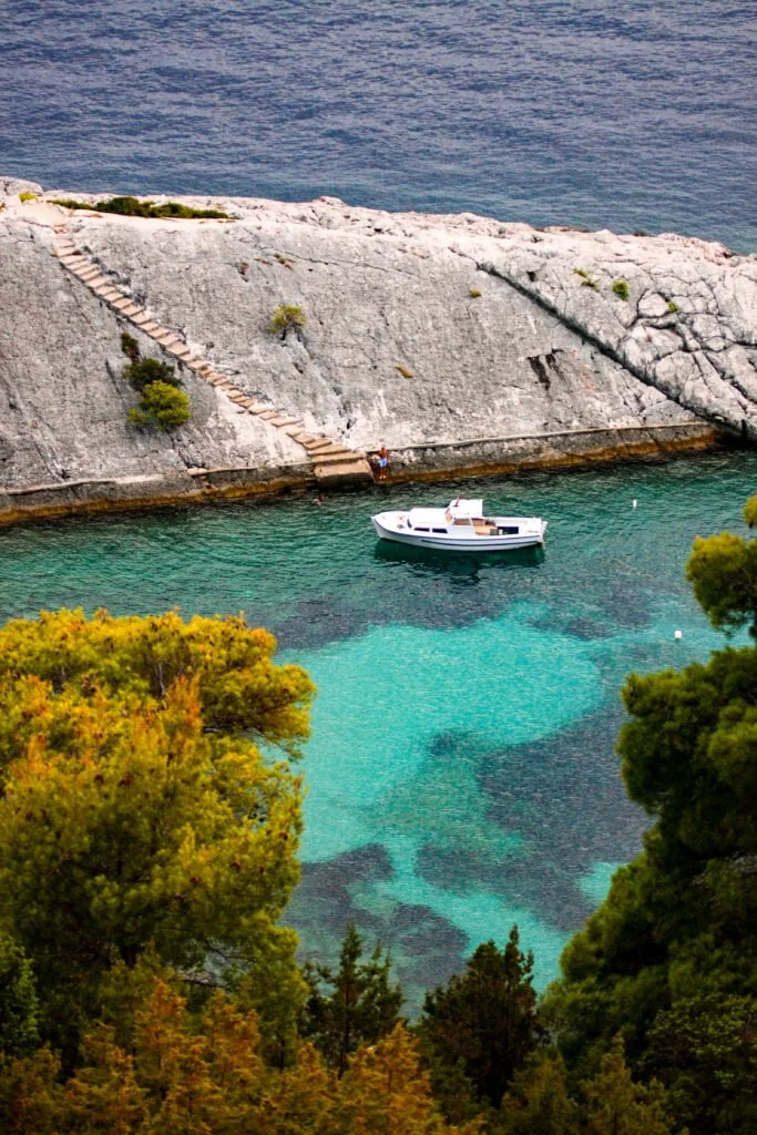 J.KUZMICIC // Town Hvar